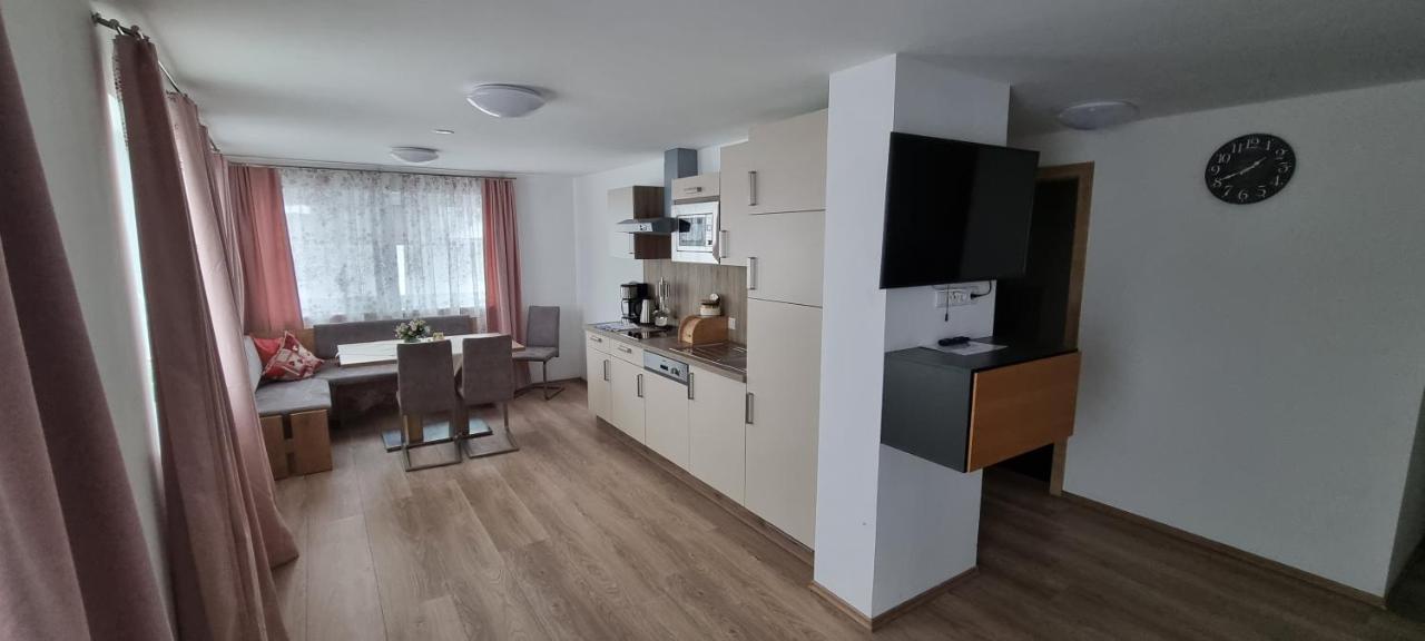 Schaefflers Ferienwohnungen Lermoos Dış mekan fotoğraf